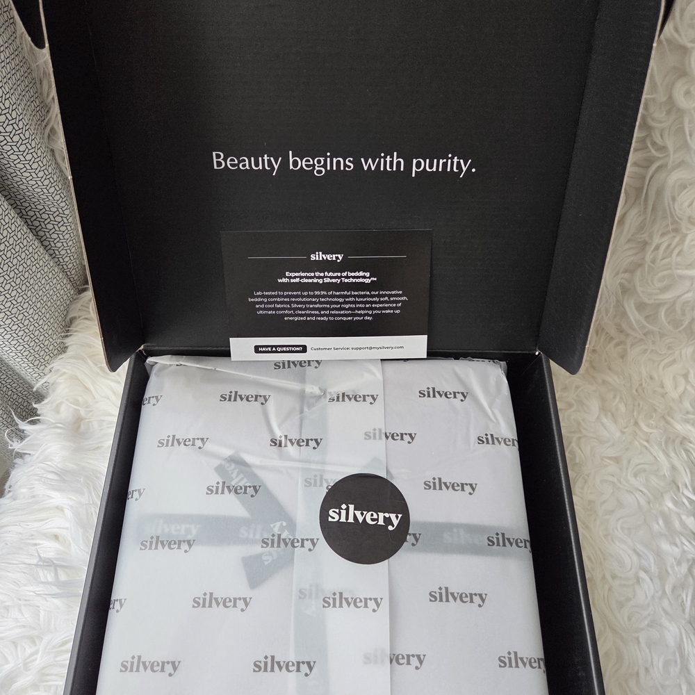 Queen Cooling Bed Sheets in Elegant Gray - Picture 3 of 4